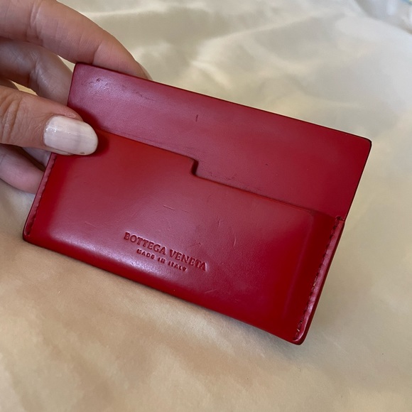 Bottega Veneta Red Leather Card Holder - Picture 10 of 14